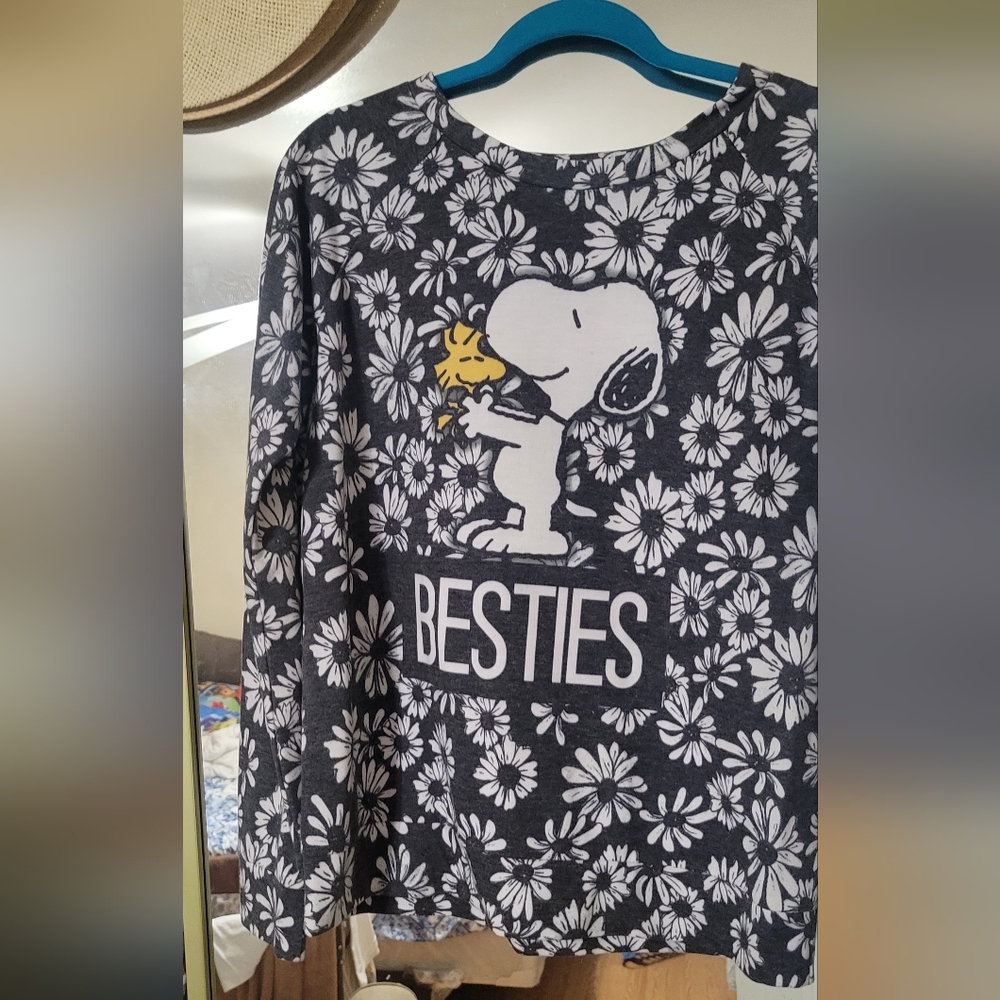 Peanuts Sweater - image 1